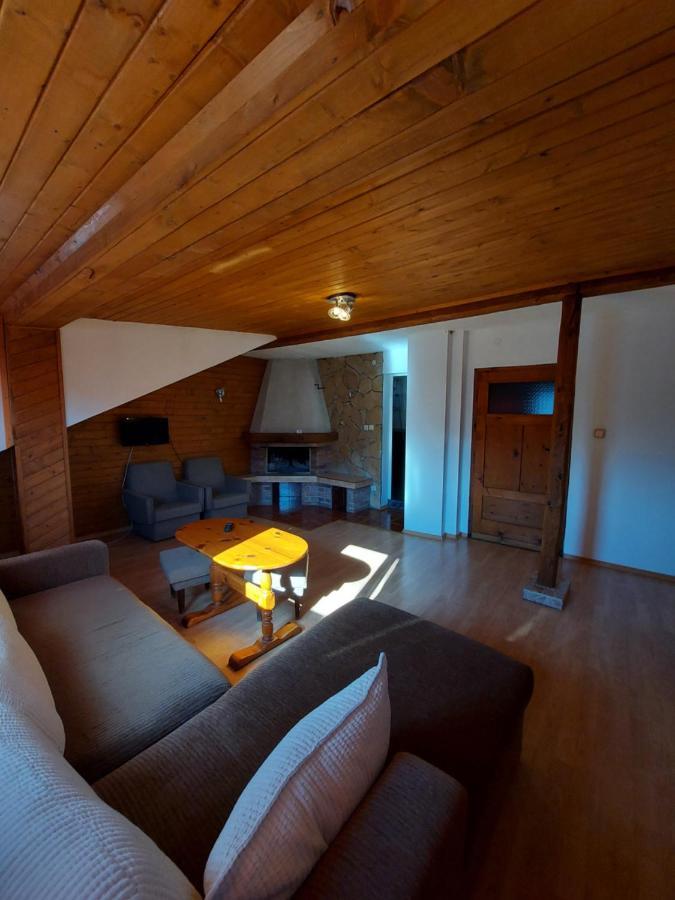 Vasi Apartments ドブリニシュテ エクステリア 写真